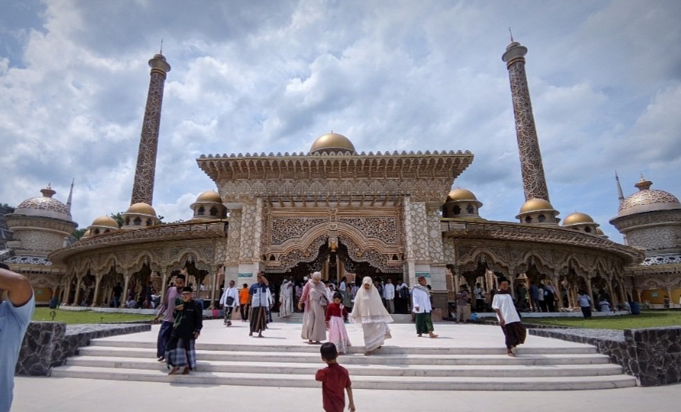 Isu Masjid Wisata Religi Bojonegoro Ditutup Sementara, DPKPCK: Tak Benar