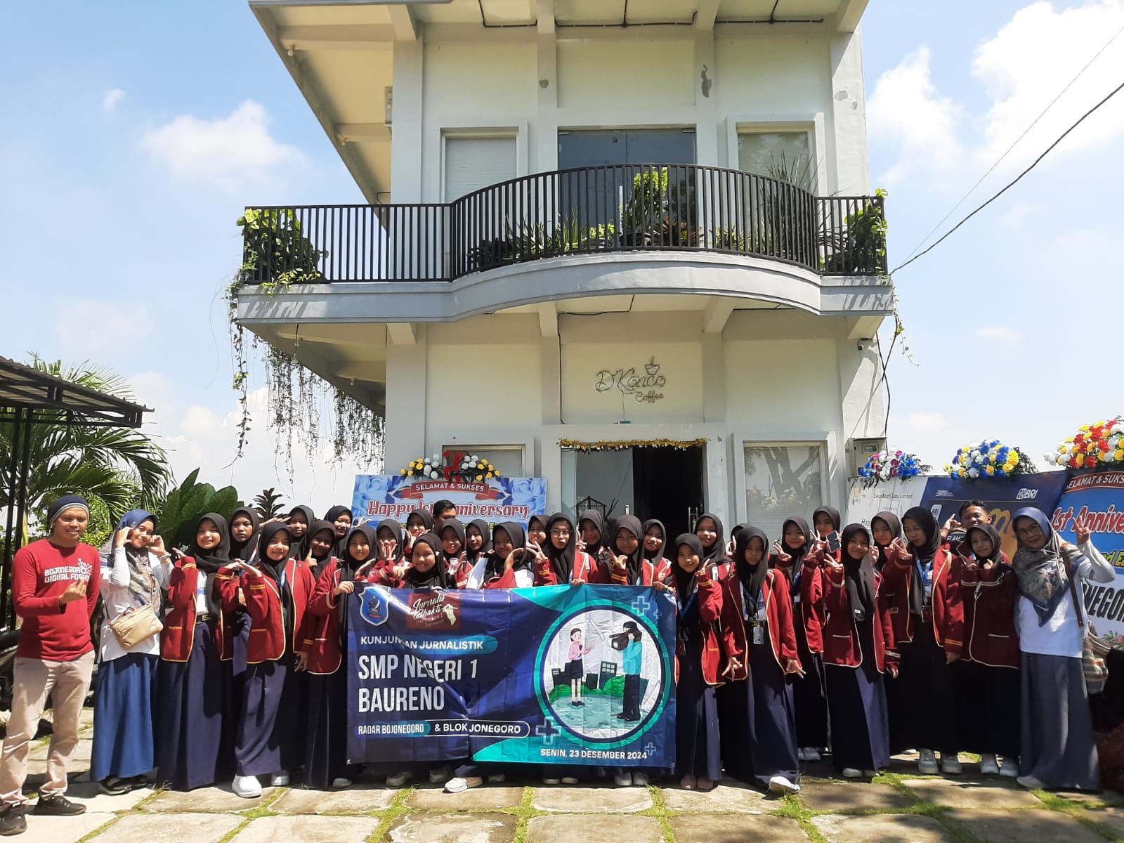 Jurnalis Bhakti SMPN 1 Baureno Berkunjung di Kantor Redaksi bB