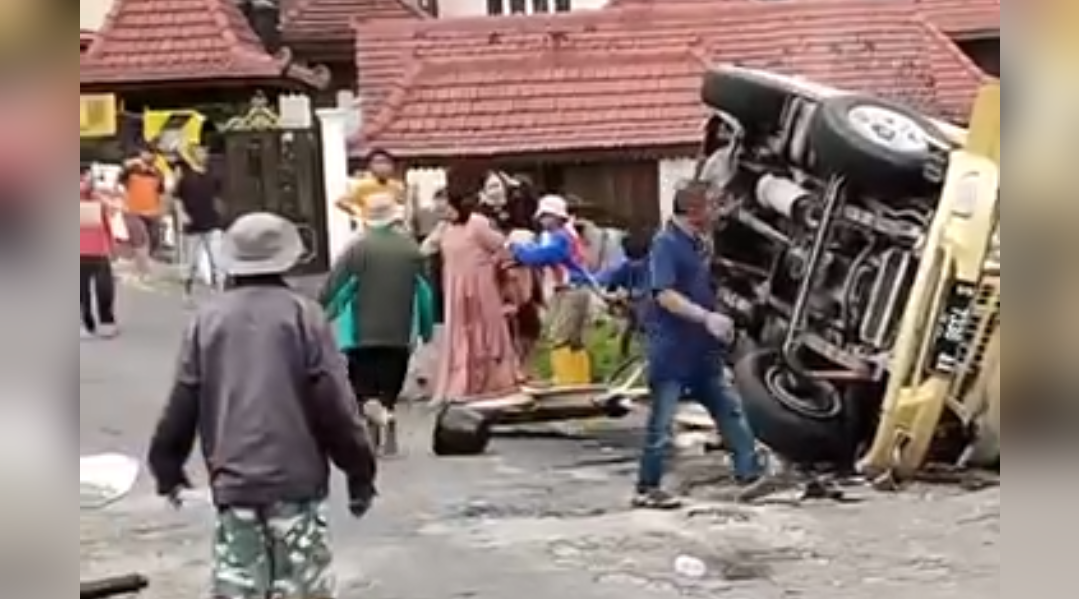 3 dari 5 Korban Meninggal Laka Maut Tawangmangu Masih Keluarga
