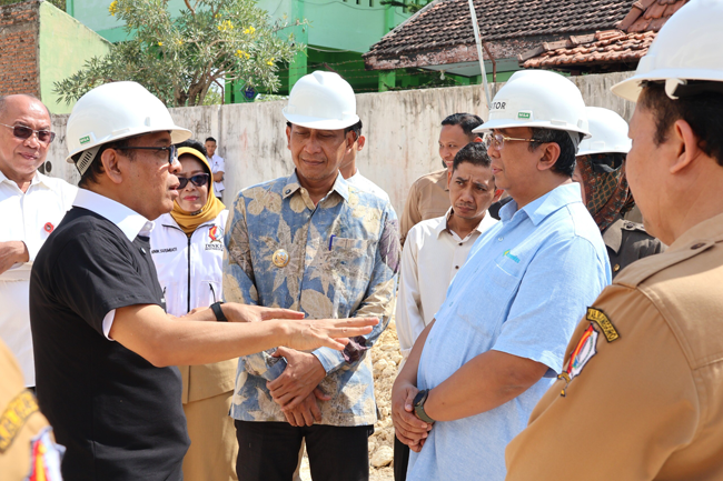 dr. Azhar: Pemakaian Gadget Berlebih, Banyak Anak Ditemukan Kelainan Refraksi Mata