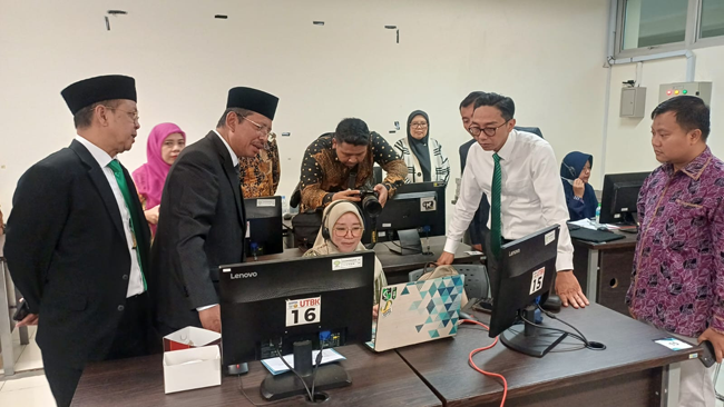 Ribuan Guru Ikuti Uji Pengetahuan PPG Mapel Umum 2025