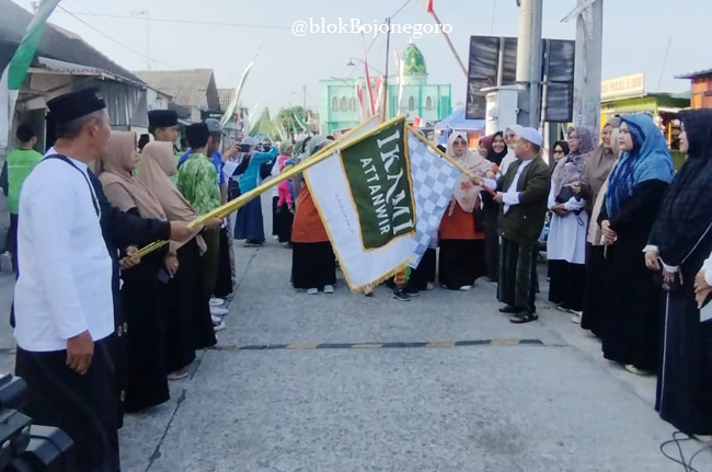 4.000 Lebih Peserta Ikuti Jalan Sehat Bersarung IKAMI ATTANWIR