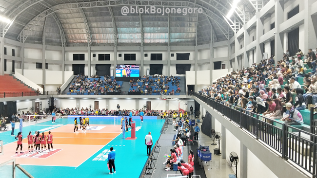 GOR Utama Bojonegoro Mulai Ramai Dipadati Penonton Livoli