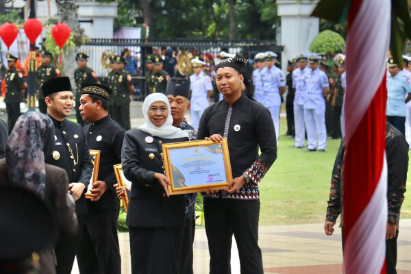 Kelompok Tani Ternak Sumber Unggas Jaya Margomulyo Bojonegoro Juara 1 Tingkat Jatim
