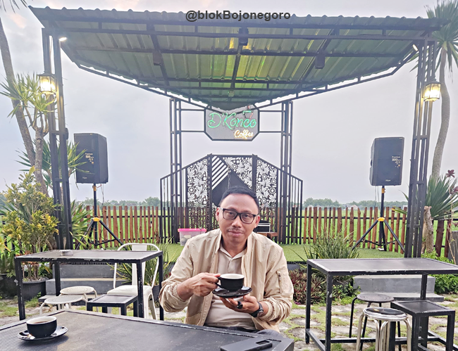 Nikmati Kopi di D'Konco Cafe, Kepala Bappeda Jawa Timur Takjub