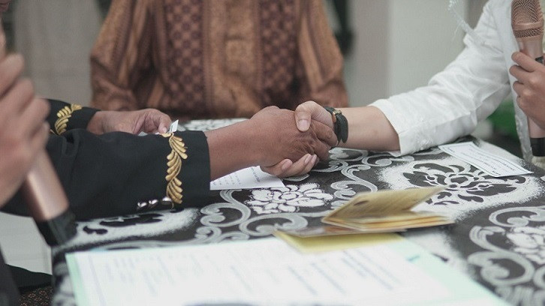 Sabar Hadapi Istri, Lelaki Saleh Ini Diberi Anugerah oleh Allah