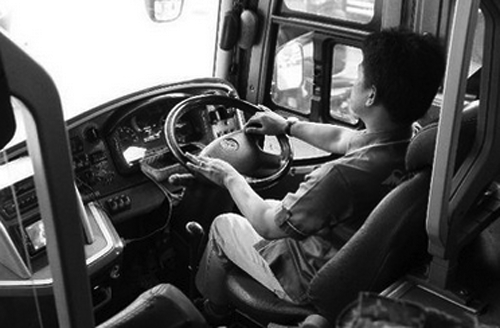 Sopir Bus, Bolehkan Salatnya Mengambil Rukhsah?