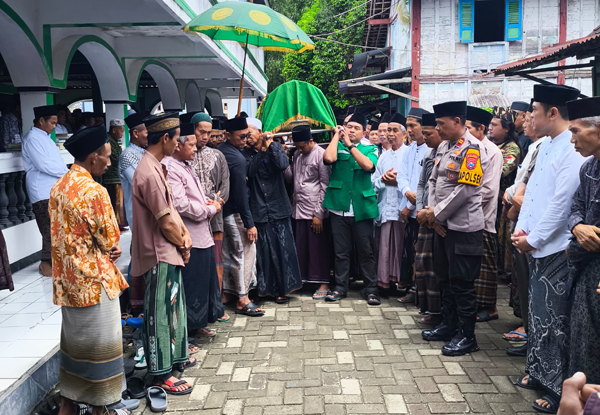 KH. Asfiror Ridwan Mangkat, NU Bojonegoro Berduka