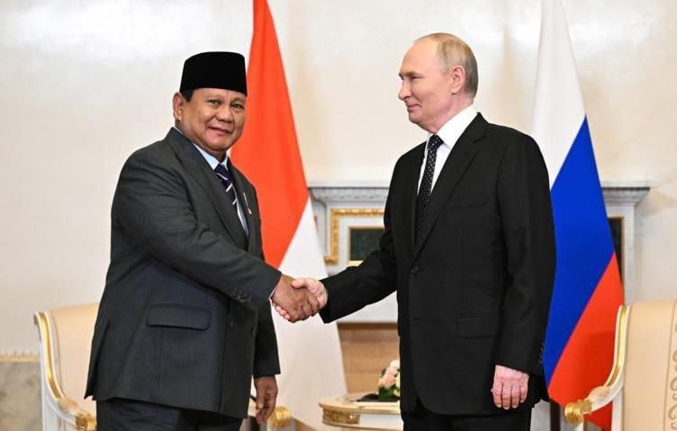 Dari Kremlin, Prabowo Ajak Putin Berkunjung ke Indonesia