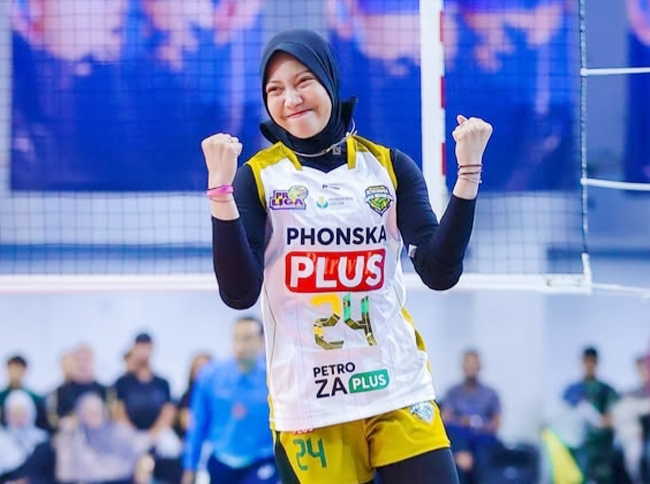 Foto-Foto Arneta Putri, Setter Andalan Gresik Phonska Plus