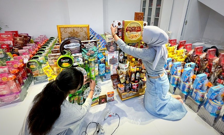 Momen Ramadan Bikin Penjual Hampers di Bojonegoro Kebanjiran...