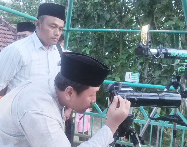 Madrasah Falakiyah Digelar Berjenjang Oleh Lembaga Falakiyah PCNU...