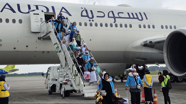 63.813 Jemaah Haji dari 162 Kloter Telah Tiba...