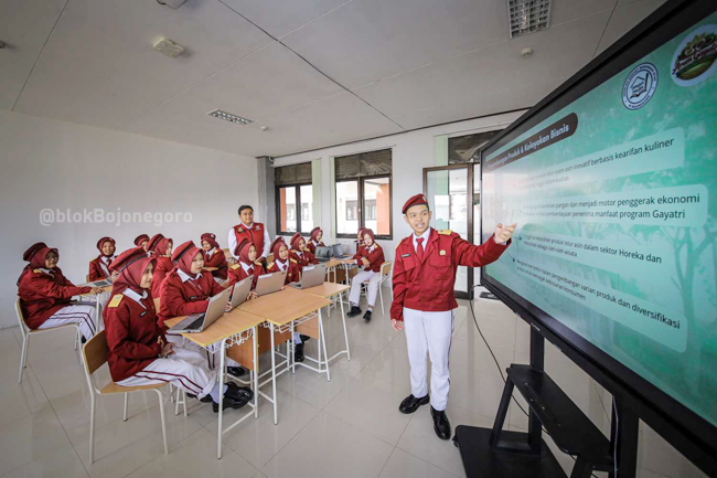 Cetak Generasi Hebat Lewat Penguatan Karakter dan Digitalisasi...