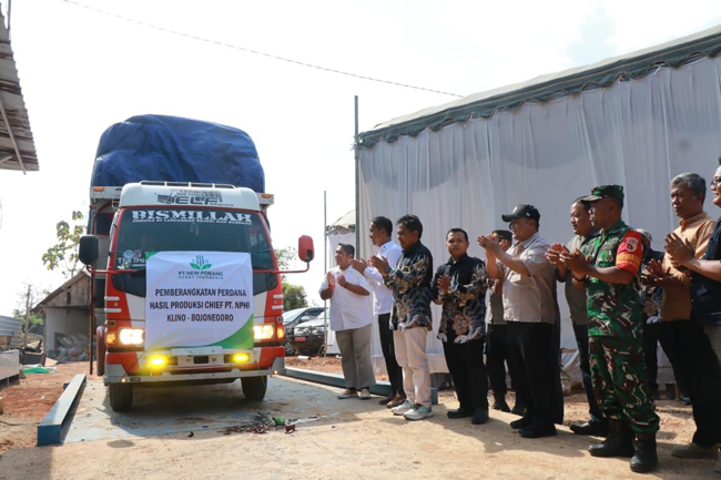 Bupati Bojonegoro Lepas Pemberangkatan Chief Porang dari Sekar