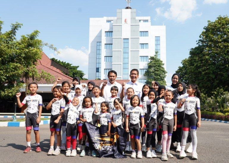 Bupati Optimistis Atlet Thunders Harumkan Nama Bojonegoro di...