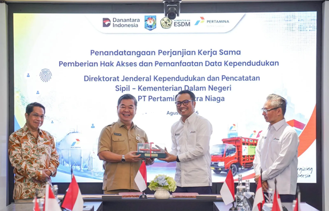 99 Persen Penduduk Wajib KTP Terekam Biometrik, Pertamina...