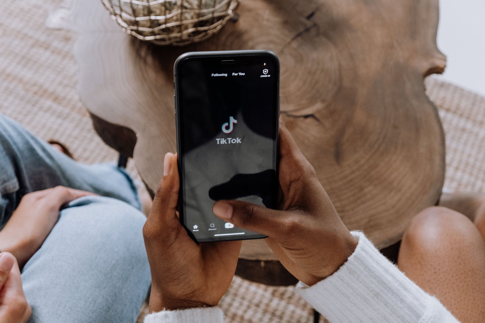 Ketika TikTok Mulai Mendiagnosis Kita