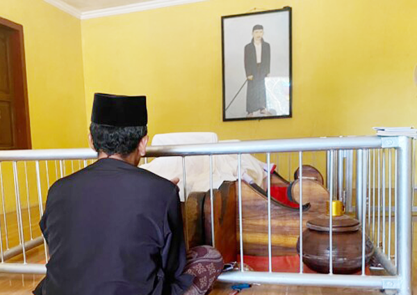 Sejarah Raden Bagus Lancing Kusumo di Clebung Bubulan...