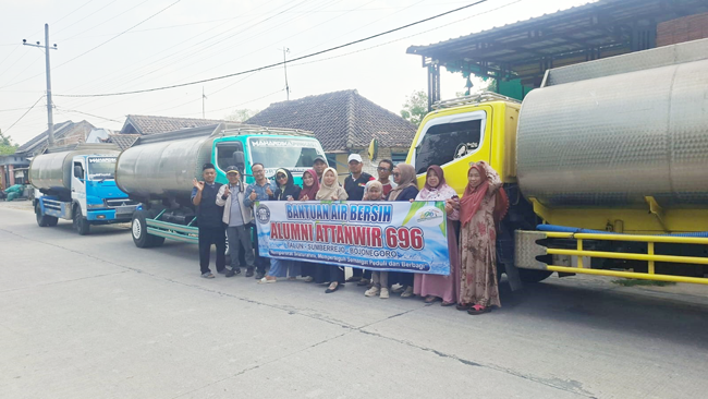 Alumni MAI Attanwir Angkatan 1996 Kirim 147.600 Liter...