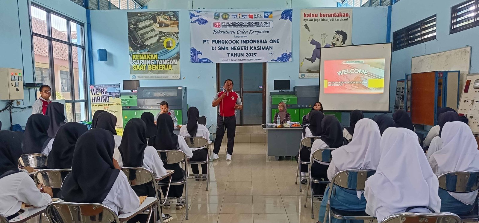 SMK Negeri Kasiman Gelar Parade Rekrutmen Siswa