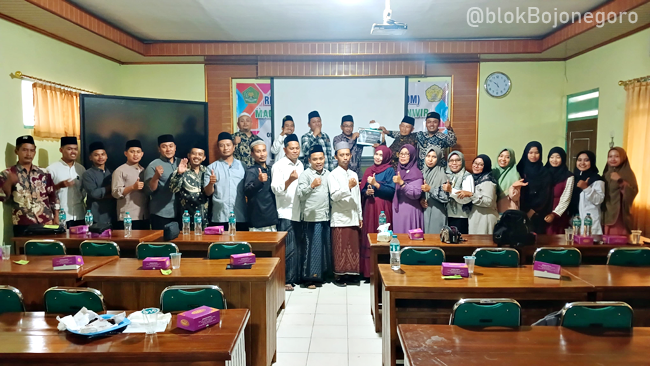 Selesai, IKAMI ATTANWIR LPJ dan Bubarkan Panitia Rangkaian Haul ke 33