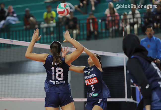 Sapu Bersih, Petrokimia Gresik Gebuk Bandung Tectona 3-0