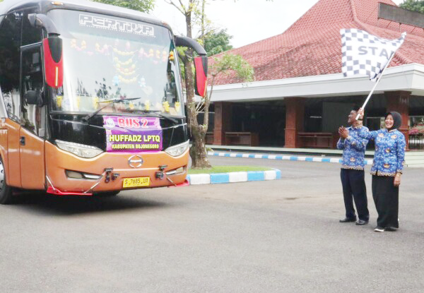 HUT Provinsi Jatim, 100 Hafidz dan Hafidzah Bojonegoro Berangkat