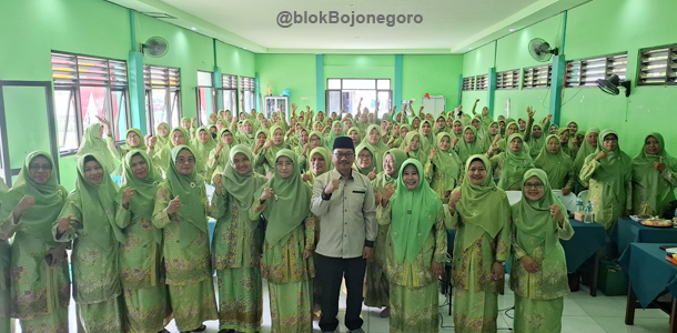 PC Muslimat NU dan Pemkab Bojonegoro Gelar Sosialisasi untuk Perempuan dan Anak