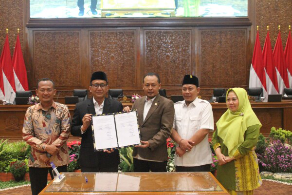 Sah..! Perda Kawasan Tanpa Tokok Didok Pemkab dan DPRD Bojonegoro