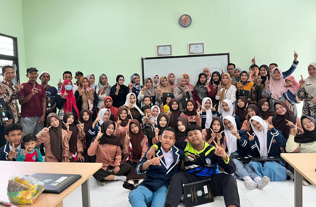 Jadi Petani, Orang Tua Siswa SMA Negeri 1 Kepohbaru Jadikan Pendidikan Priotitas Keluarga