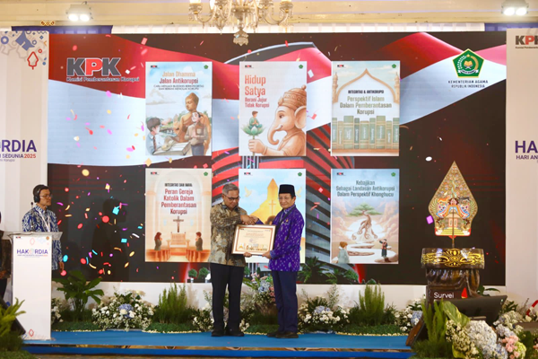 KPK dan Kemenag Luncurkan Buku Pendidikan Antikorupsi Lintas Agama