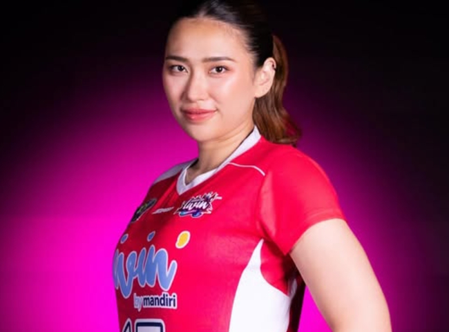 Aksi Mama Yolla Yulia Bersama Livin Mandiri di Proliga 2026