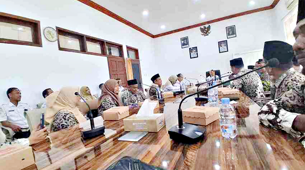 Tuntut Kesejahteraan Guru, FGSNI Bojonegoro ke Pemkab Bojonegoro