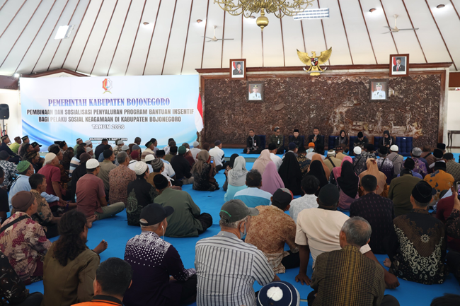 Salurkan Insentif Pelaku Sosial Keagamaan, 515 Peserta Hadir...