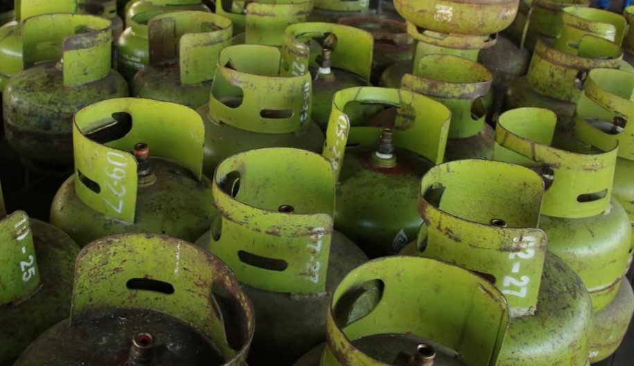 Warga Bojonegoro Keluhkan Gas LPG 3 Kg Langka dan Harga Melonjak Sampai Rp 30 Ribu