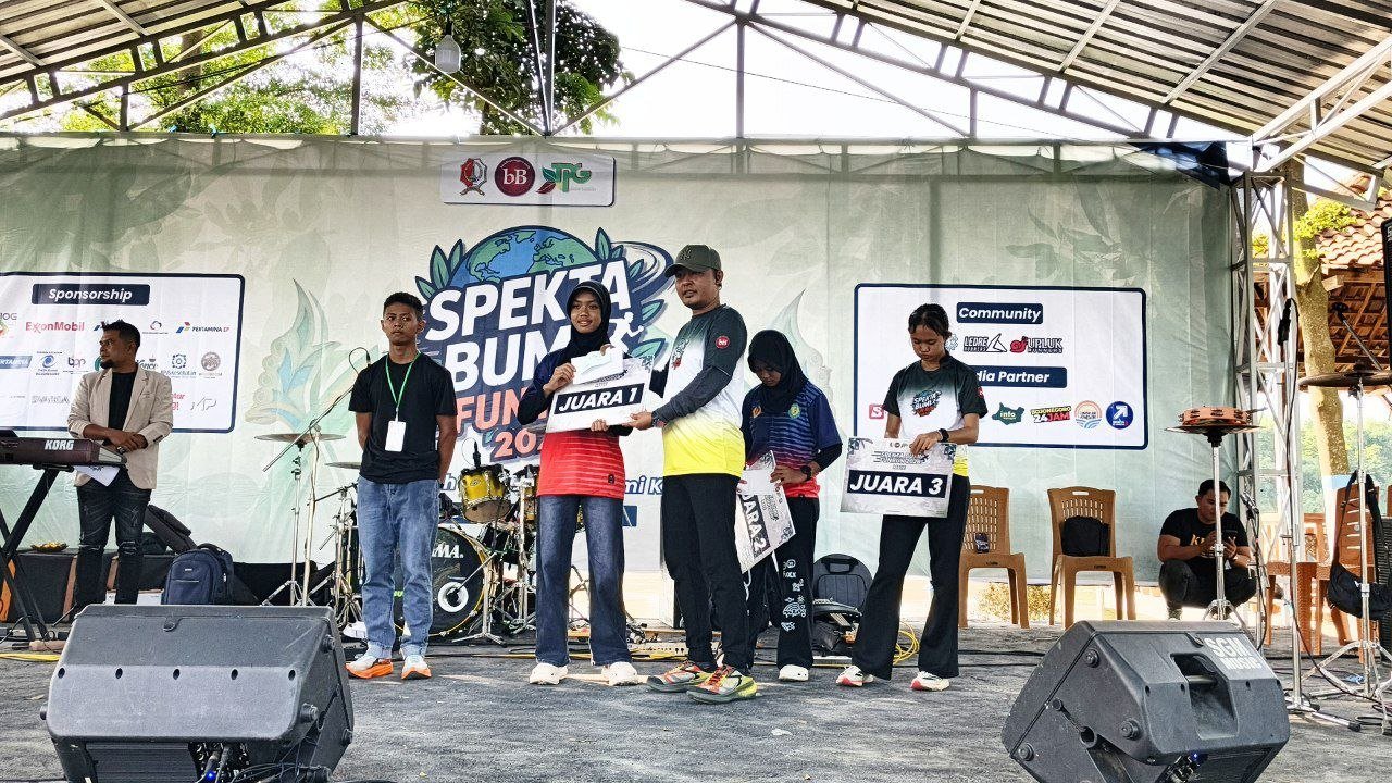 Agri Marrel Yani Juara Female Spekta Bumi Fun...