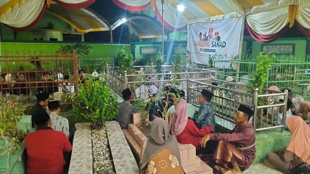 Malam Puncak Haul ke 34 Almaghfurlah KH. Muhammad...