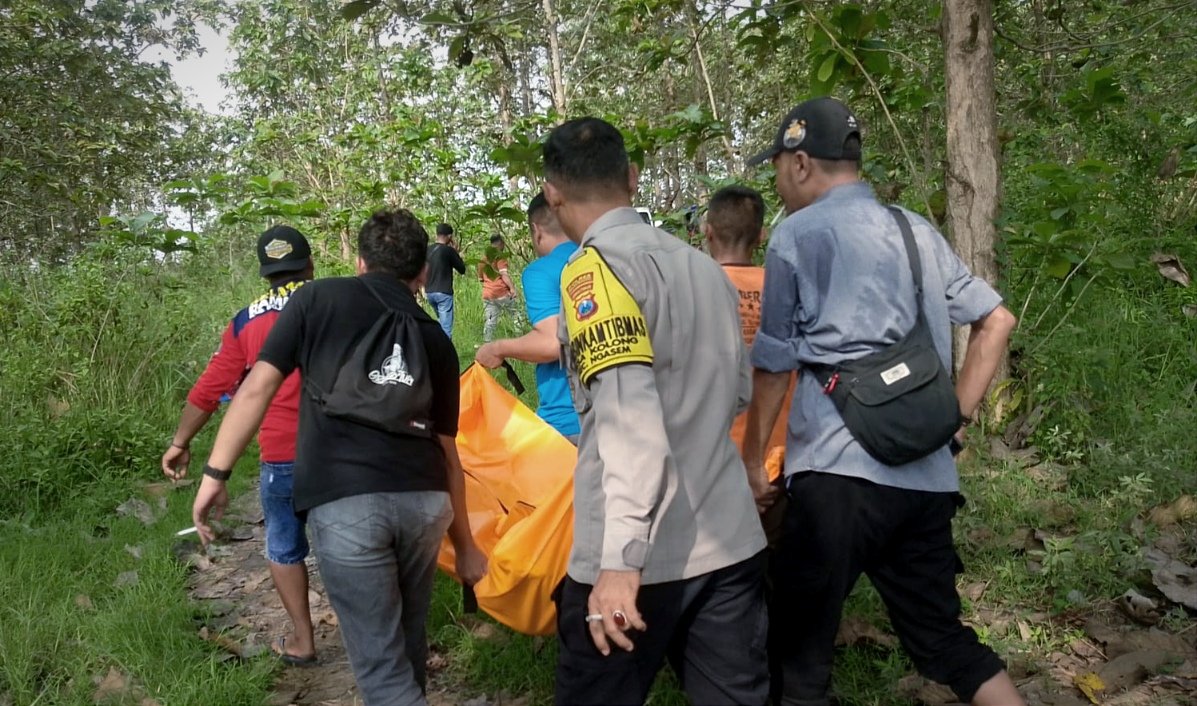 Geger! Jasad Perempuan Misterius Ditemukan di Hutan Ngasem Bojonegoro