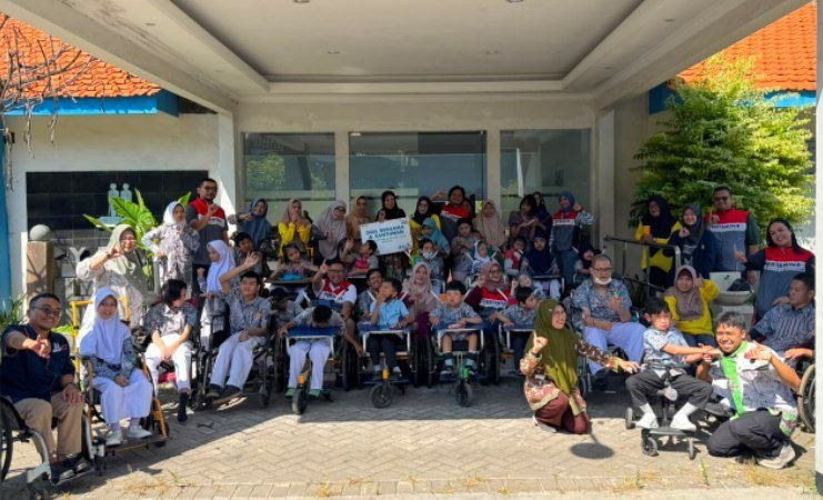 Pertamina Patra Niaga Santuni 330 Anak Yatim, Disabilitas,...