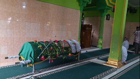 Posisi Kepala Jenazah yang Benar Saat Disalati?