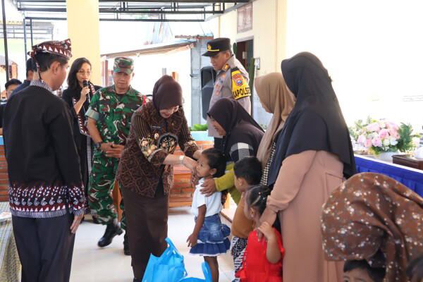 Perkuat Ketahanan Pangan, Gelar Pasar Murah dan Beri...