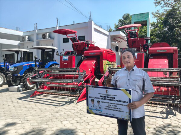 Dapat Bantuan Alsintan, Gapoktan Apresiasi Langkah Nyata Pemkab...