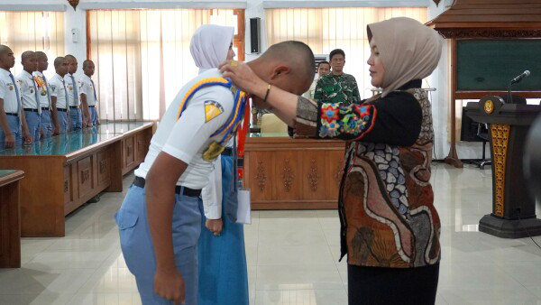 Persiapan Upacara Hari Kemerdekaan, 74 Calon Paskibraka Bojonegoro...