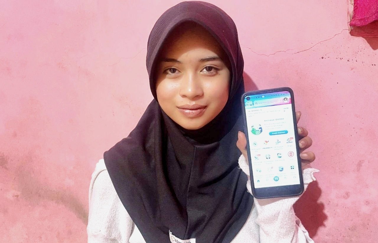 Manfaatkan Mobile JKN, Arinda Pastikan Akses Layanan Kesehatan...