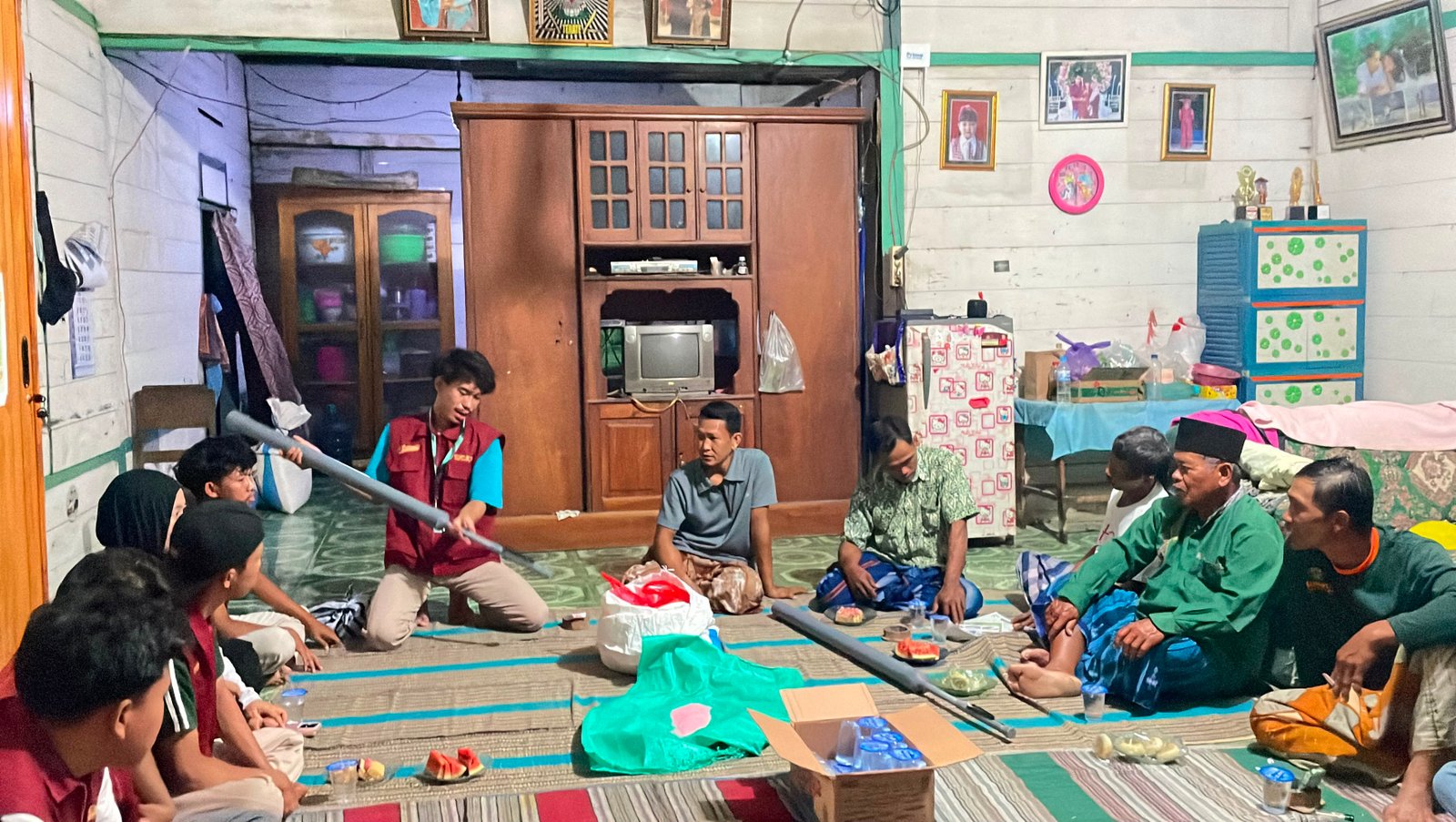 Mahasiswa KKN-TK Unigoro Dorong Efisiensi Pertanian dengan Alat...
