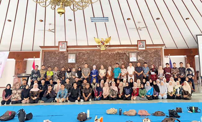 Resmi Dimulai, Relawan Kelas Inspirasi Bojonegoro ke-12 Ikuti...