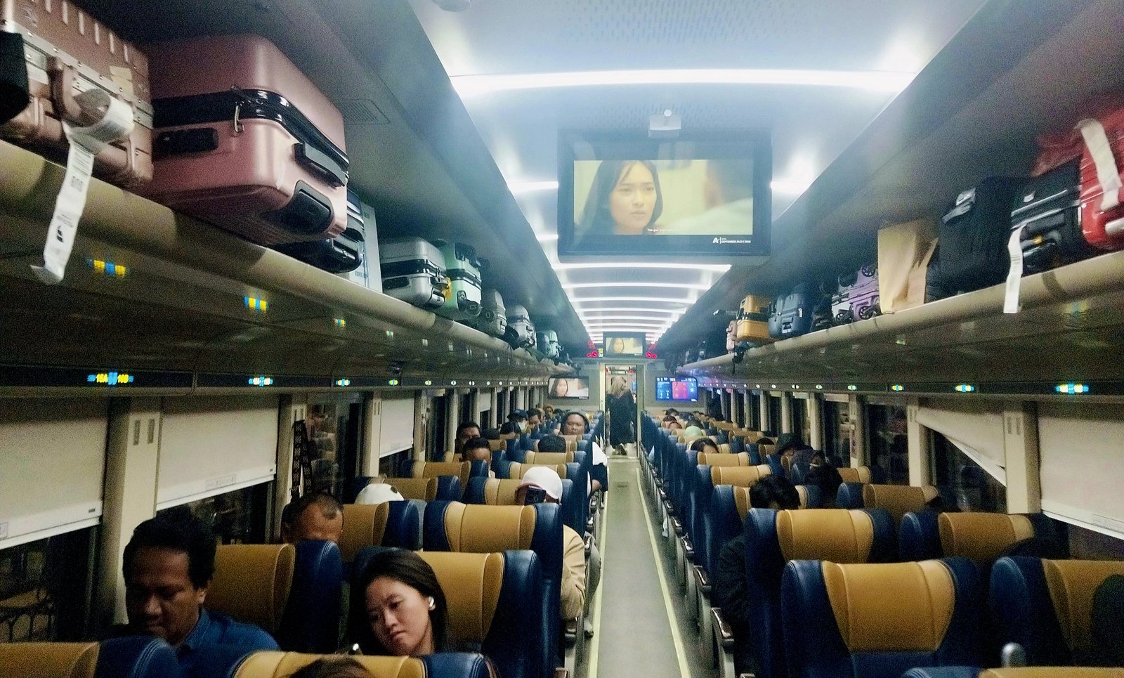 Bandara Ditutup, KA Gumarang Tambahan jadi Pilihan dari...