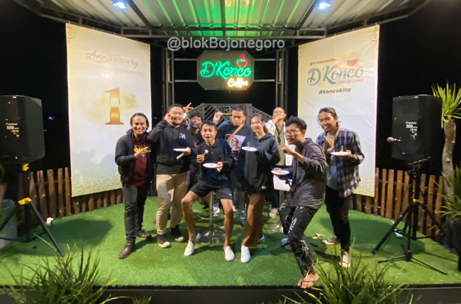 Komika Bojonegoro Tampil di D'Konco Cafe