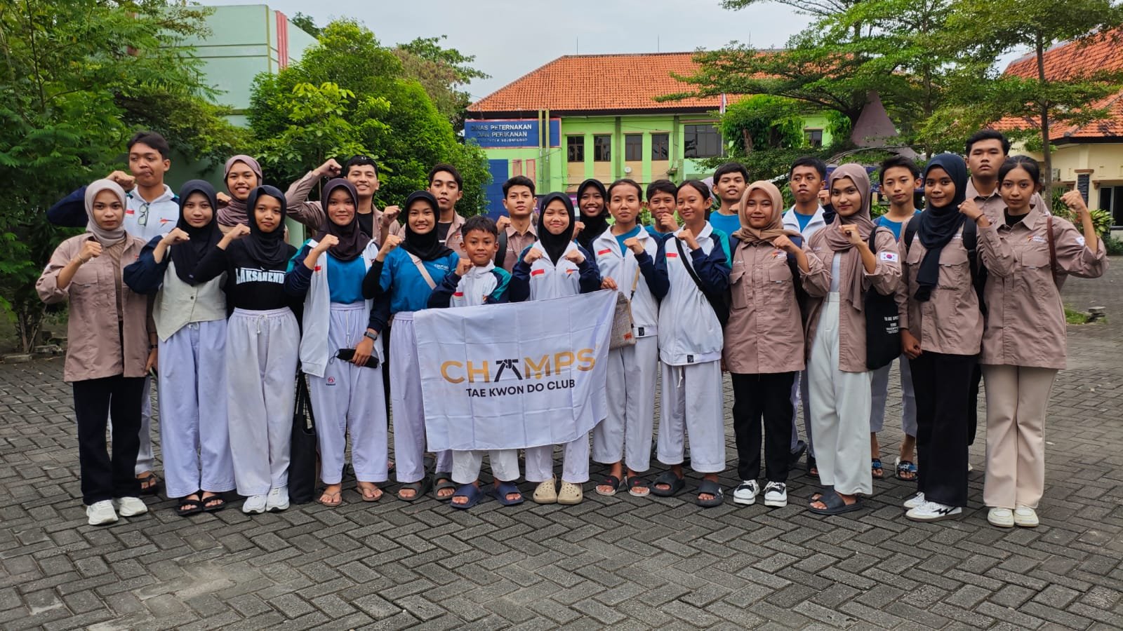 Ramadhan 1446 H, Taekwondo Bojonegoro Kembali Bagi-Bagi Takjil